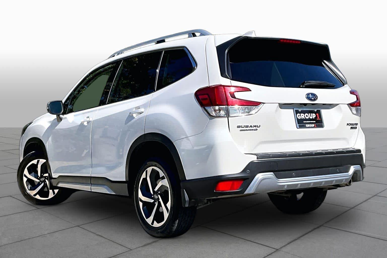 Used 2022 Subaru Forester Touring w/ Popular Package #2 AWD/4WD image 12