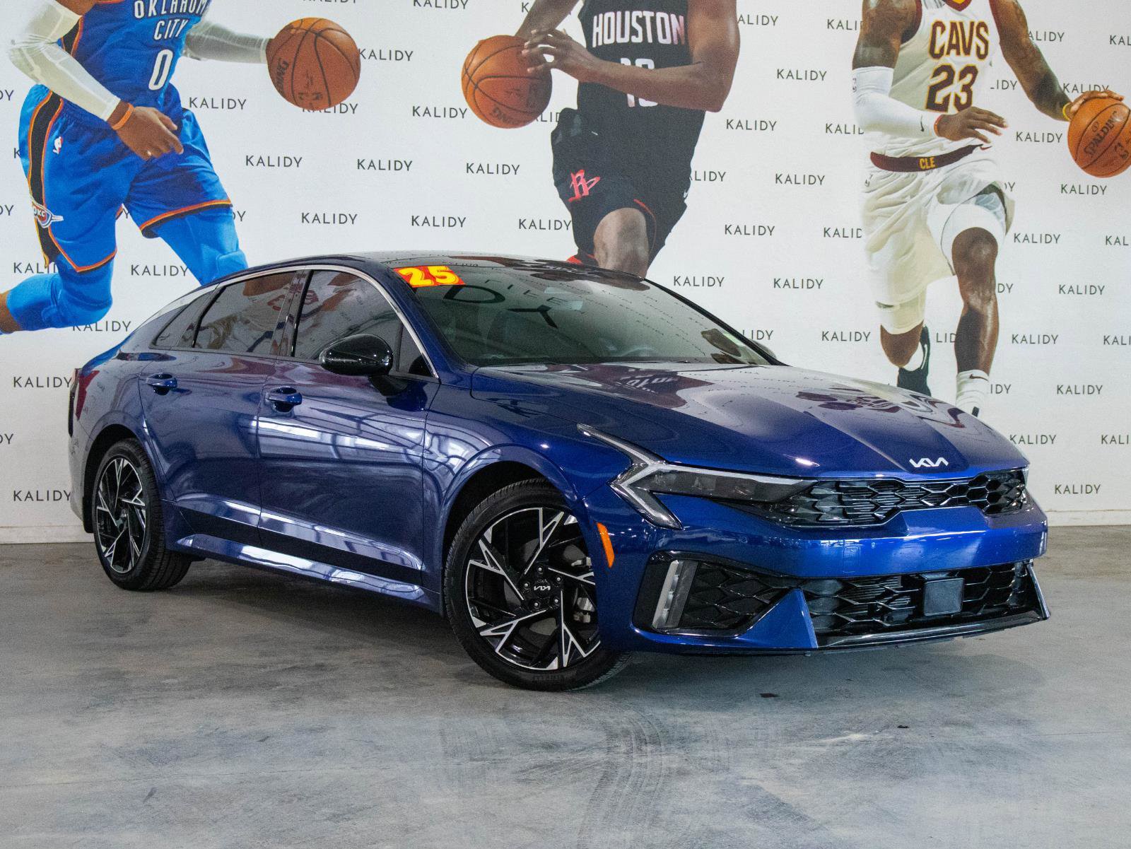 Used 2025 Kia K5 GT-Line w/ GT-Line Premium Package FWD image 2