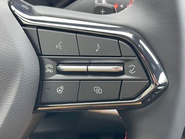 New 2026 Chevrolet Equinox RS w/ LPO, Floor Liner Package image 7