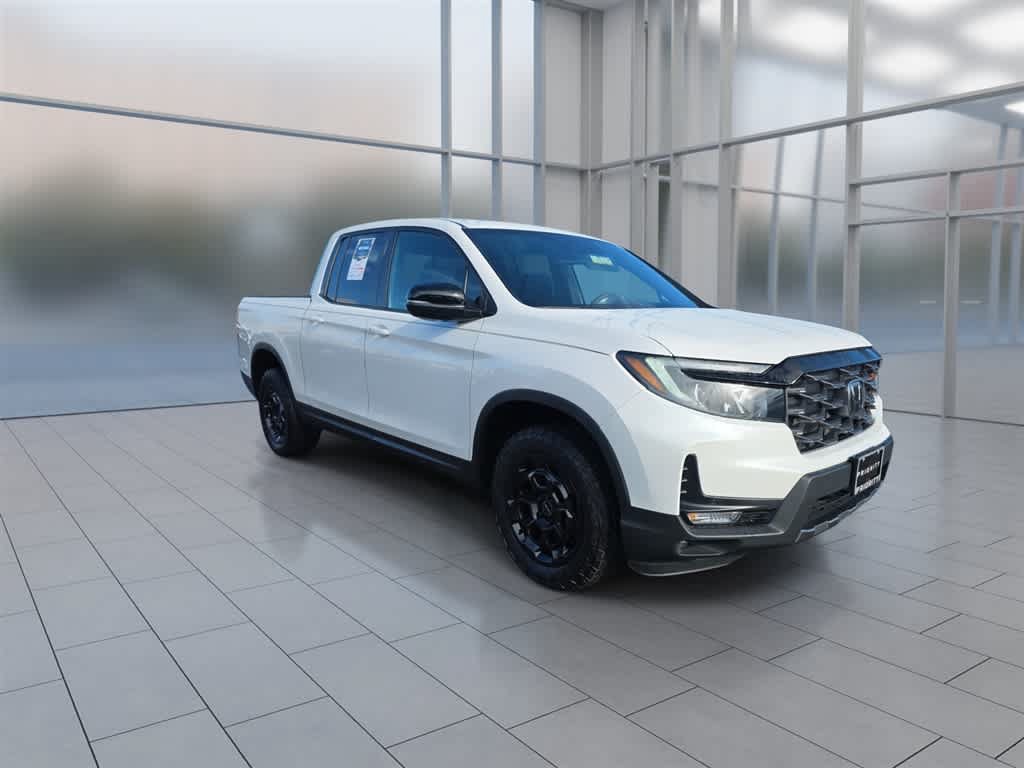 Certified 2026 Honda Ridgeline TrailSport image 3