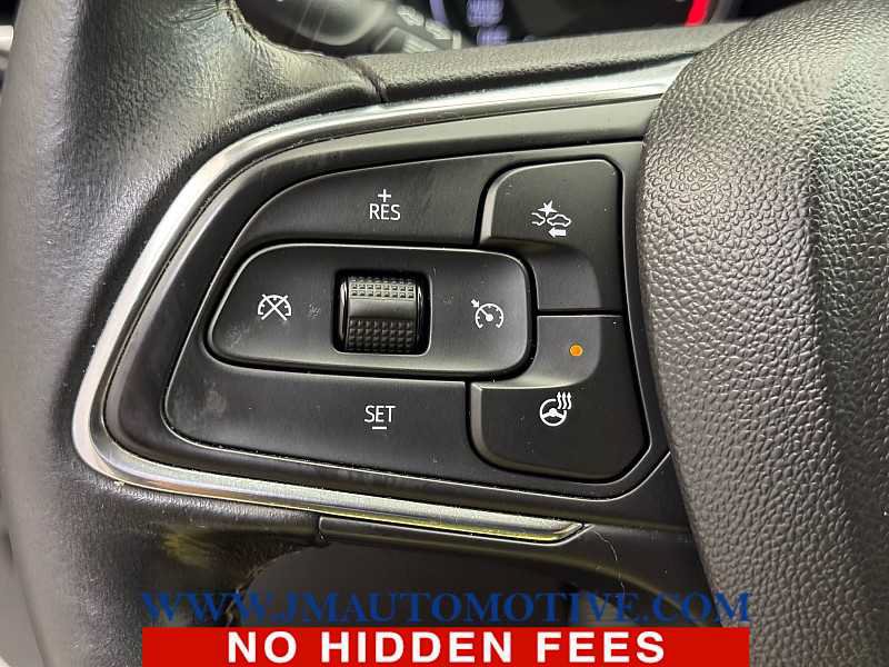 Used 2020 Buick Encore GX Essence w/ Experience Buick Package AWD/4WD image 41