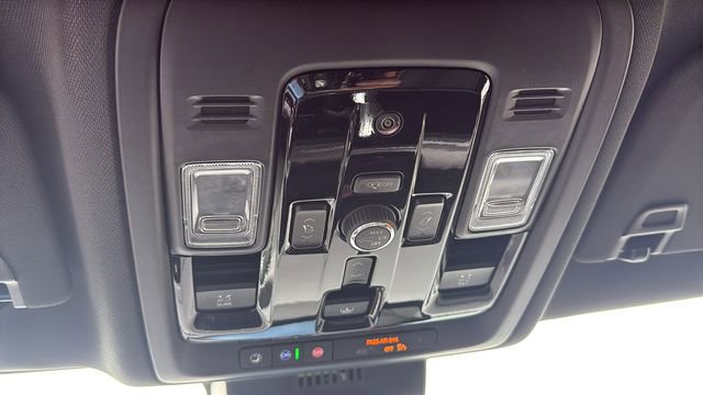 New 2026 Chevrolet Suburban Premier w/ Sun And Tow Package image 20