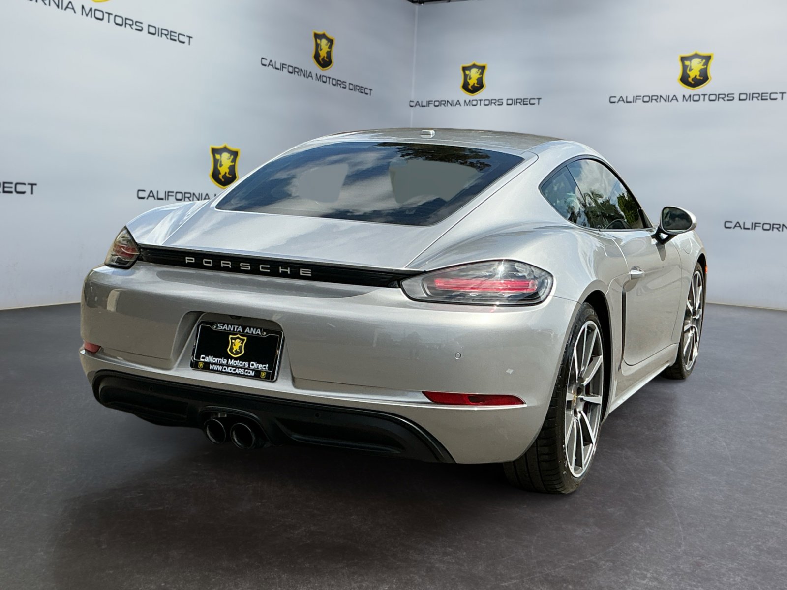 Used 2018 Porsche 718 Cayman S RWD image 5
