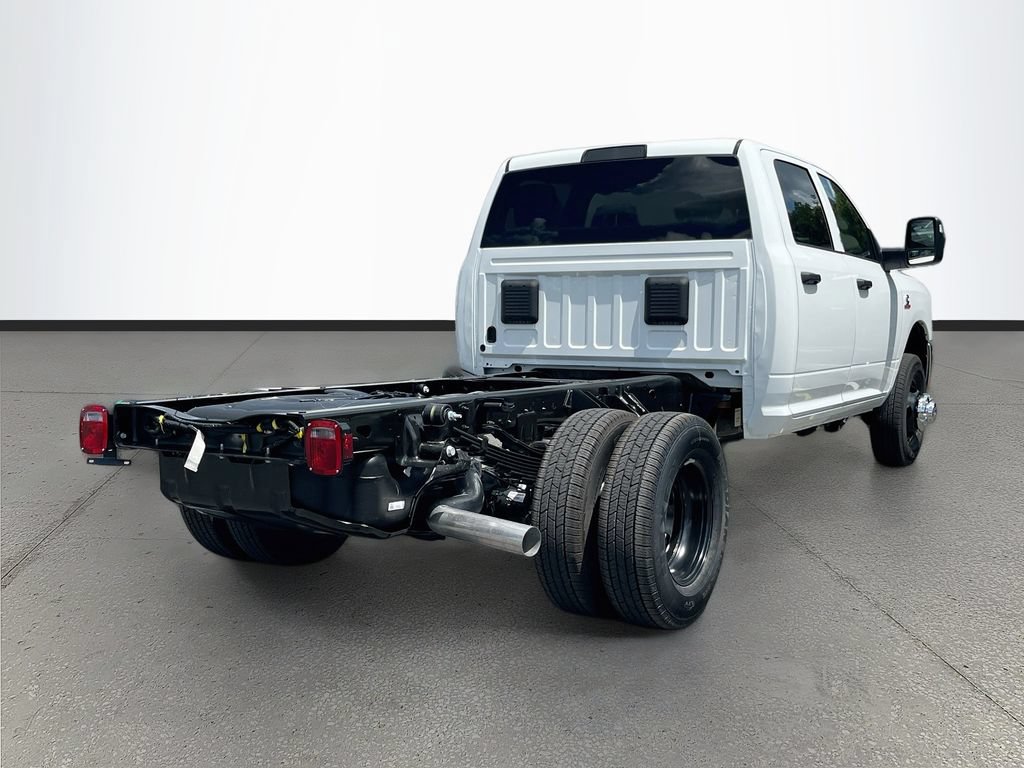 New 2026 RAM 3500 Tradesman w/ Chrome Appearance Group A AWD/4WD image 7