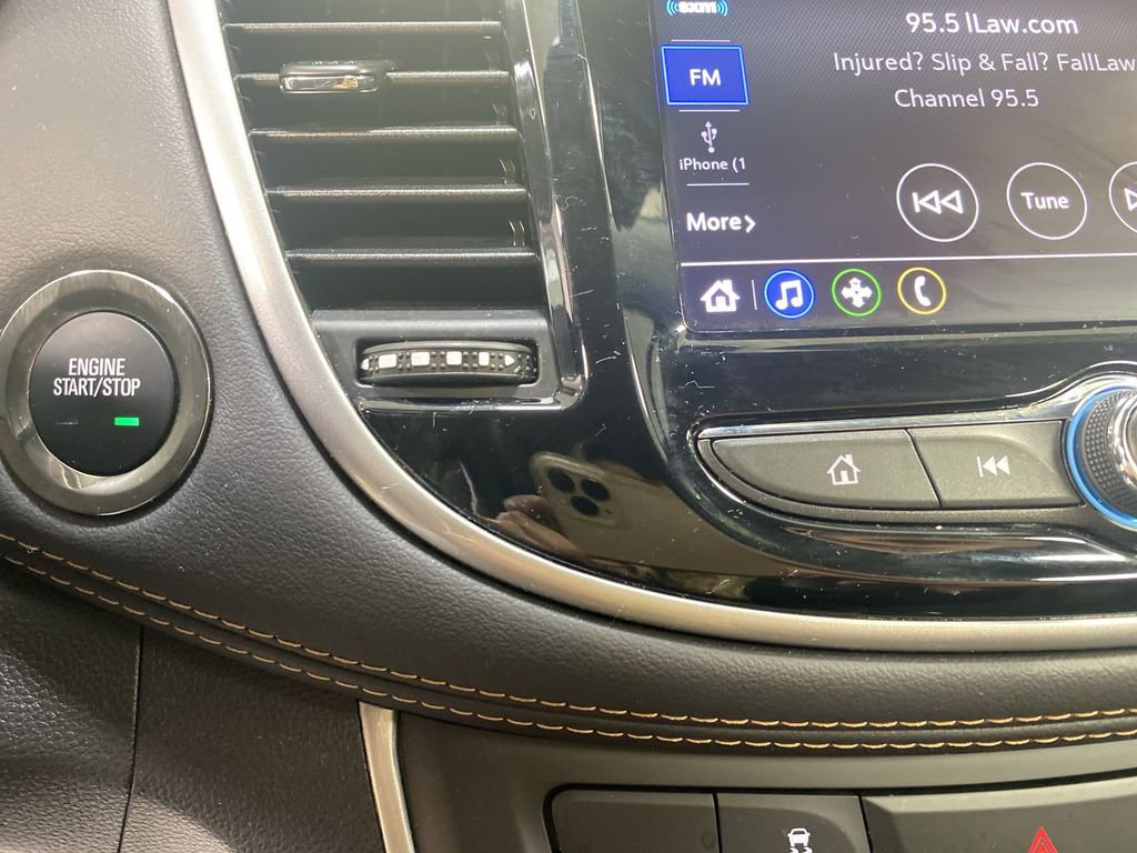 Certified 2022 Chevrolet Trax LT w/ Driver Confidence Package image 23