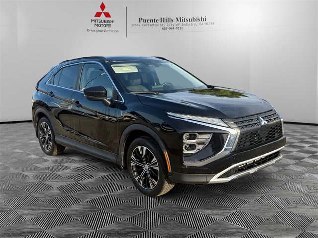 Used 2022 Mitsubishi Eclipse Cross SE image 3