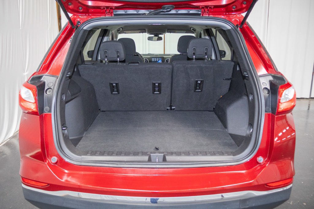 Used 2018 Chevrolet Equinox LT AWD/4WD image 13