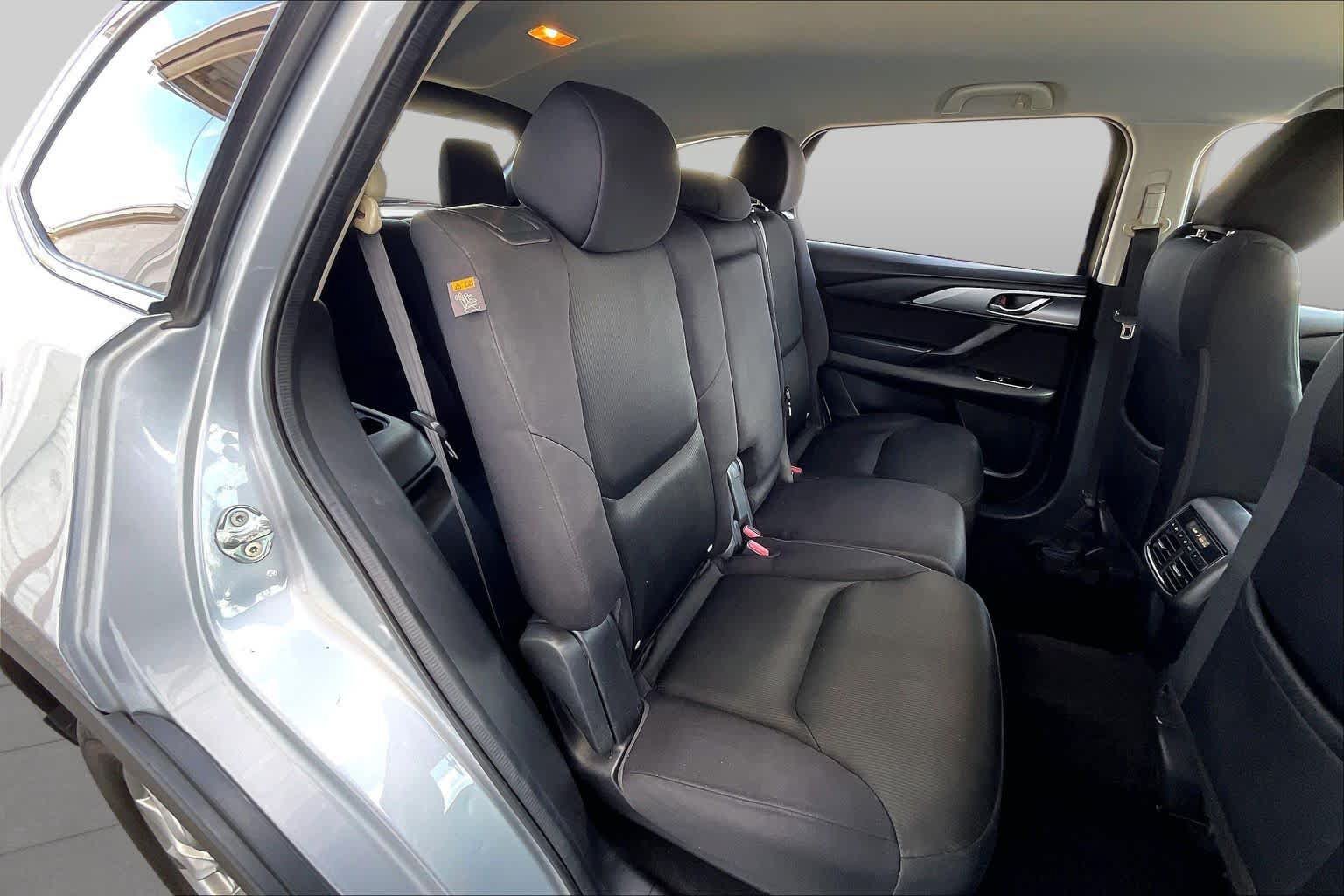 Used 2016 MAZDA CX-9 Sport FWD image 19
