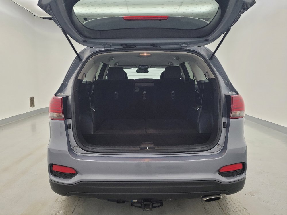 Used 2020 Kia Sorento LX image 29