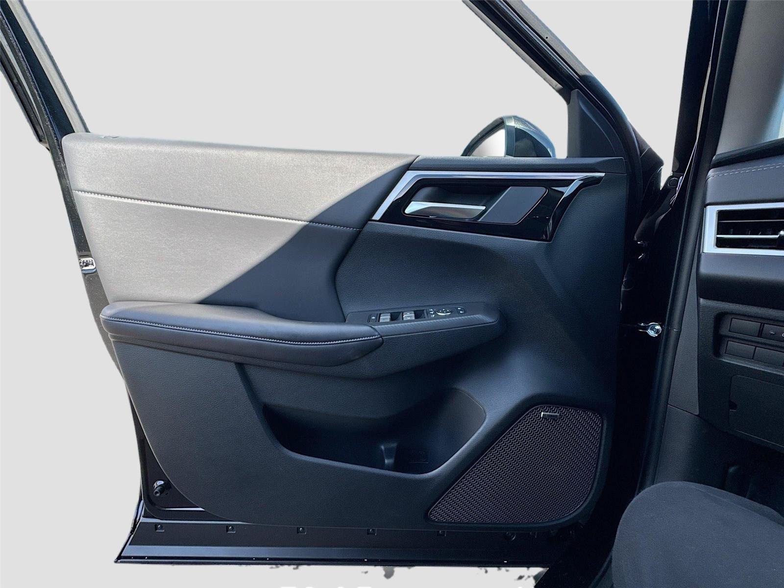 New 2026 Mitsubishi Outlander SE AWD/4WD image 17