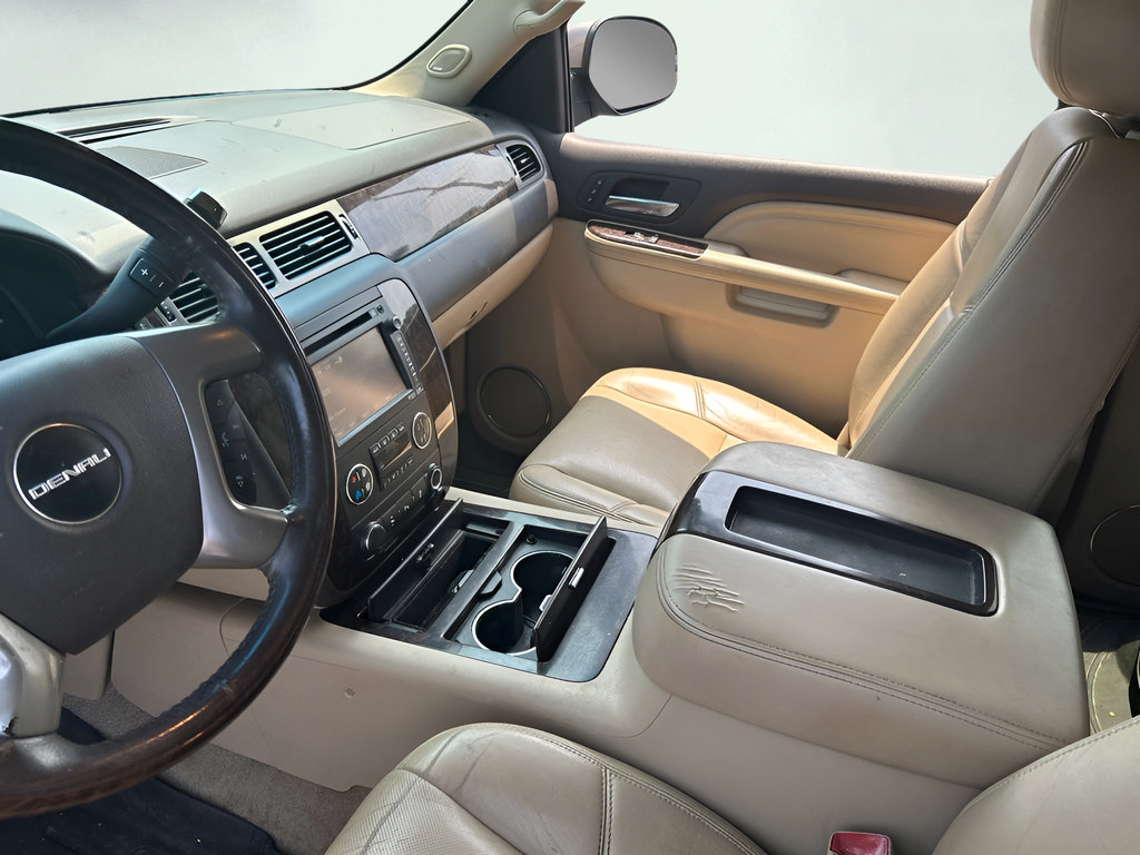 Used 2012 GMC Yukon XL Denali AWD/4WD image 5