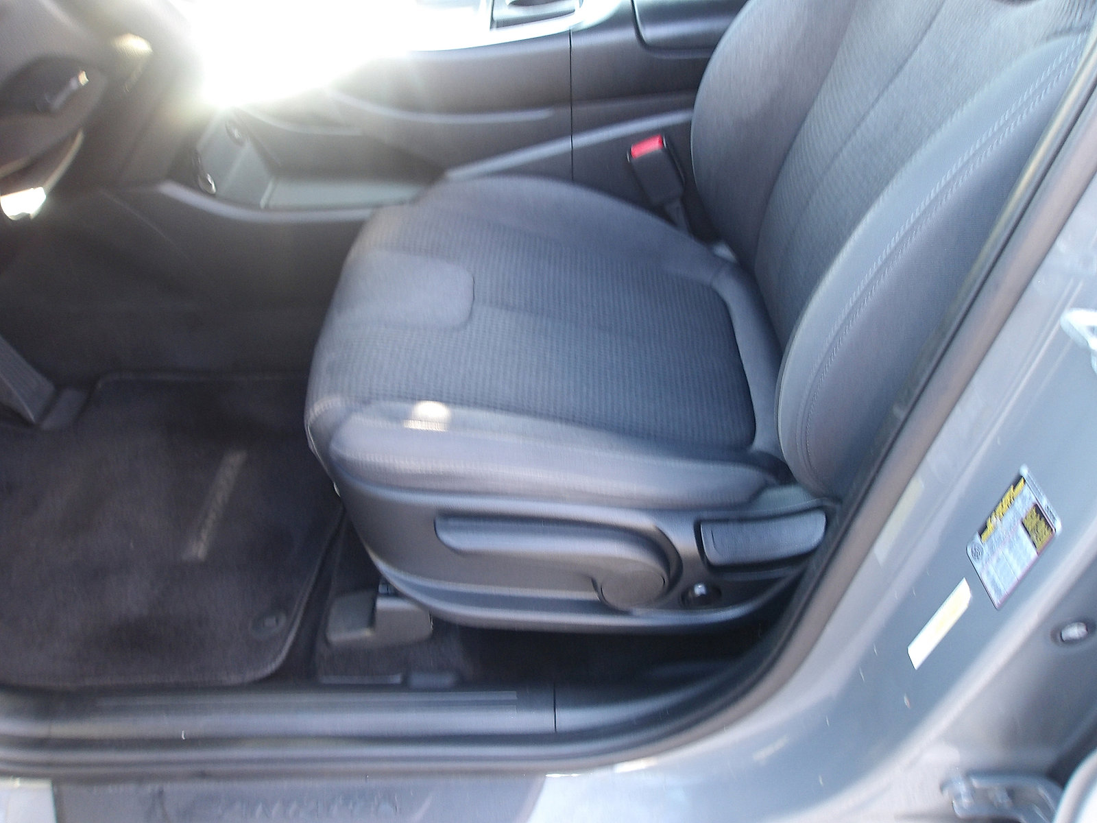 Certified 2022 Hyundai Santa Fe SE image 13