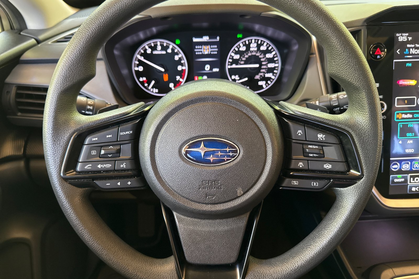 Used 2025 Subaru Crosstrek 2.5i Premium AWD/4WD image 28