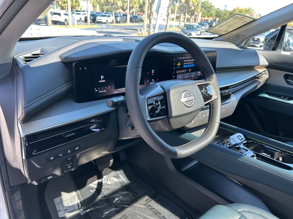 Used 2025 Nissan Murano Platinum w/ Cargo Package image 16