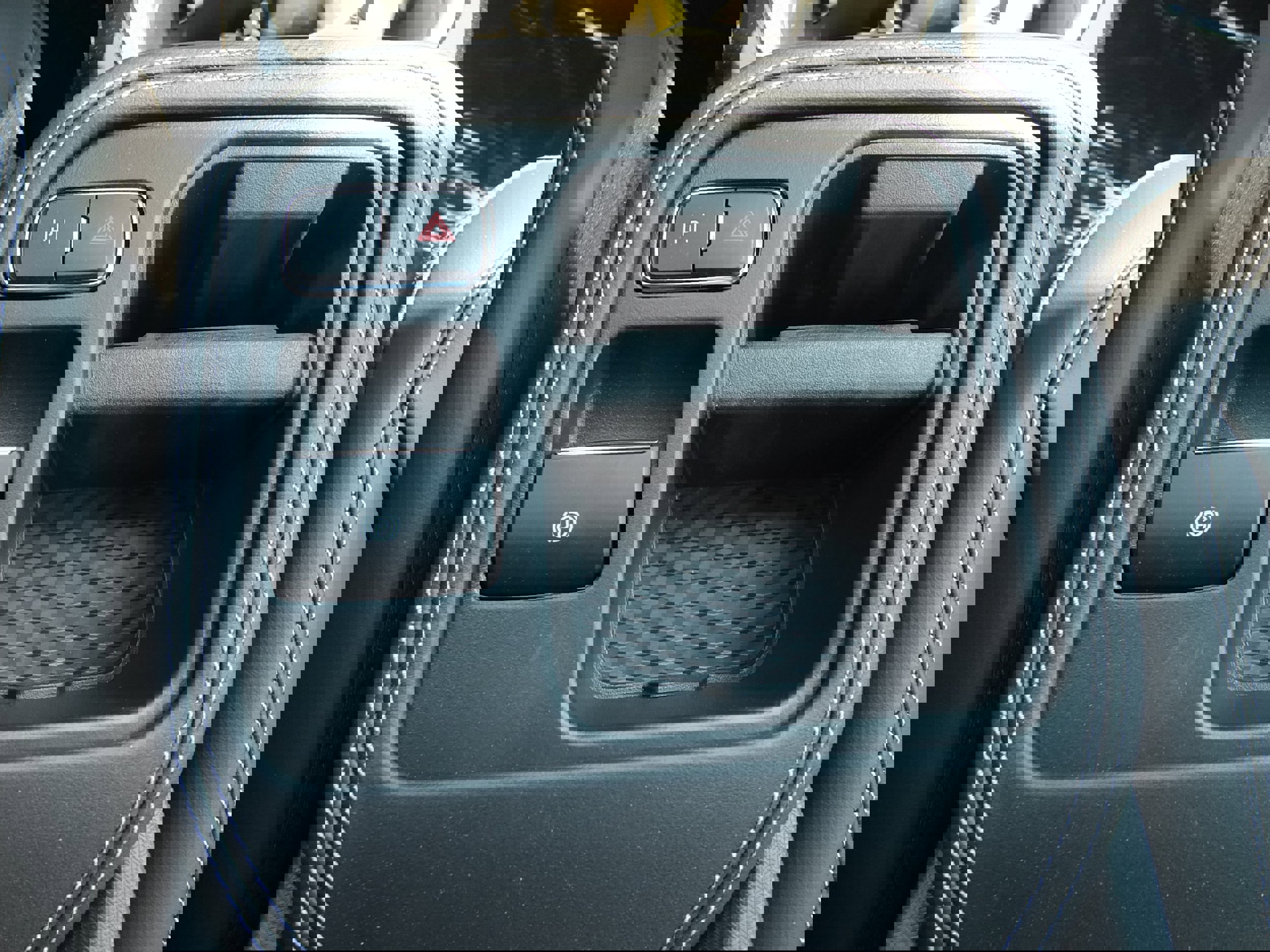 New 2025 Ford Mustang Mach-E Premium image 24