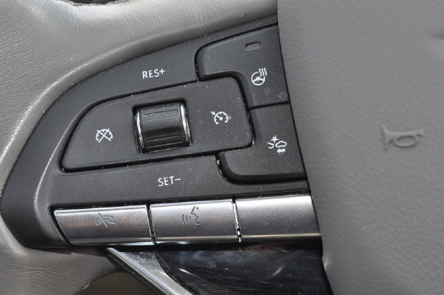 Used 2025 Cadillac XT6 Premium Luxury w/ LPO, Floor Liner Package AWD/4WD image 33