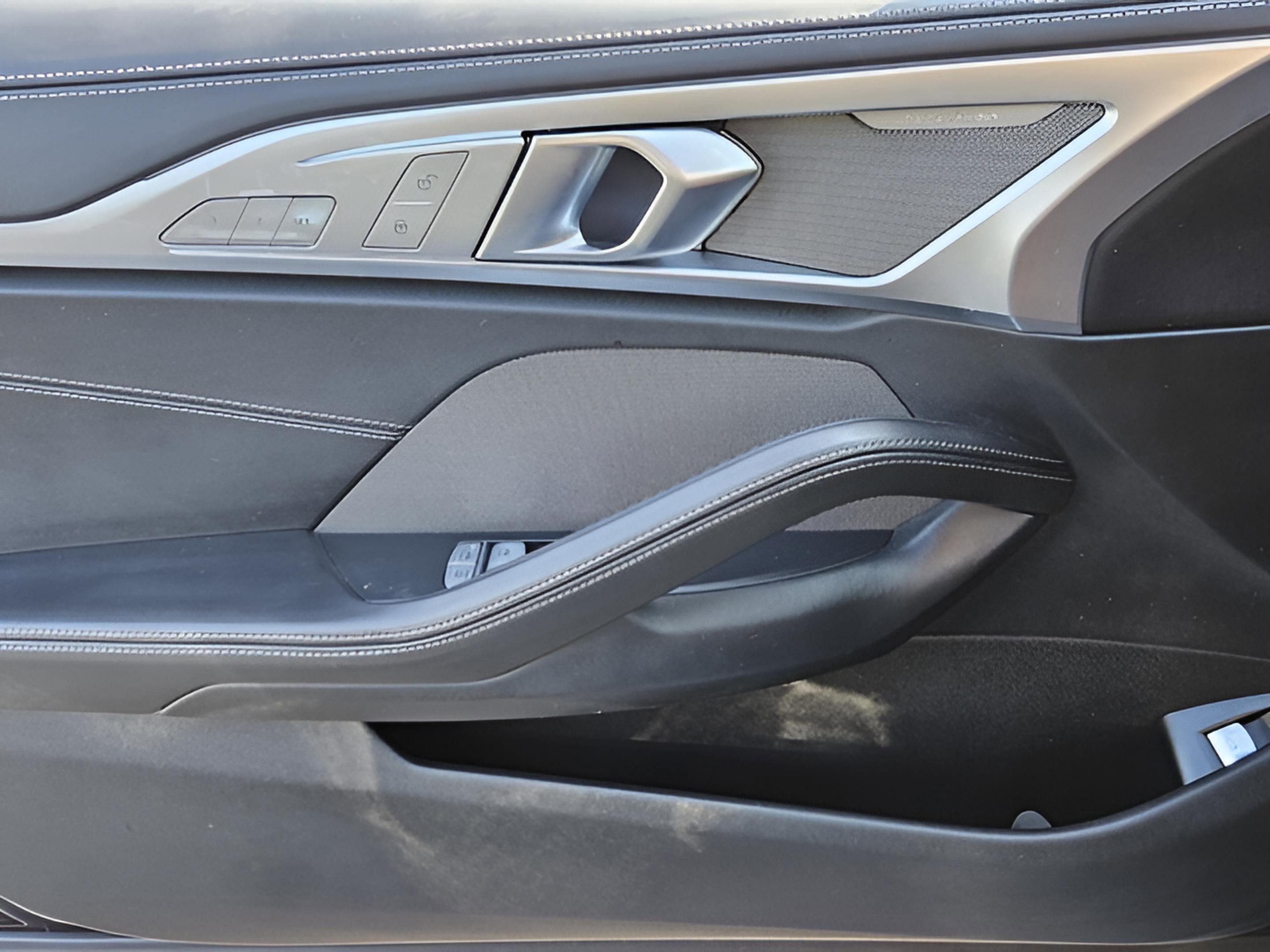 Certified 2025 BMW M850i xDrive image 27