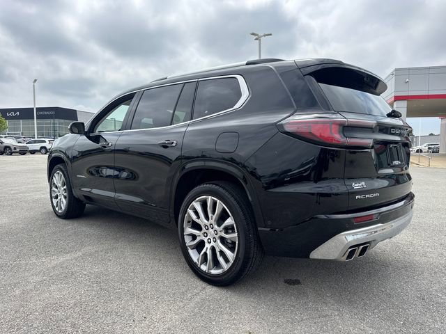 Used 2025 GMC Acadia Denali w/ Super Cruise Package FWD image 4