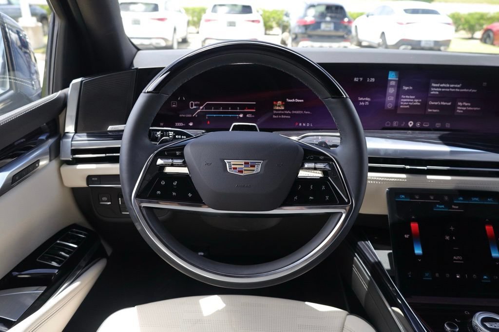 Used 2026 Cadillac Escalade Sport RWD image 17