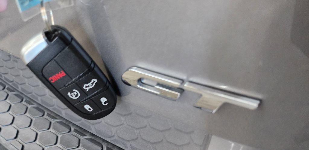 Used 2021 Dodge Durango GT AWD/4WD image 43