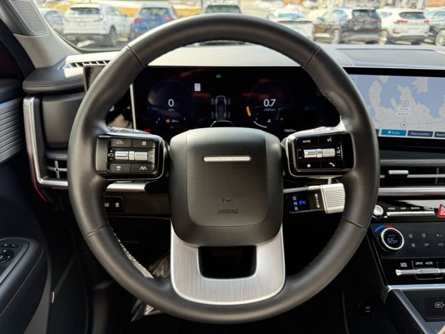 Used 2025 Hyundai Santa Fe Limited image 35