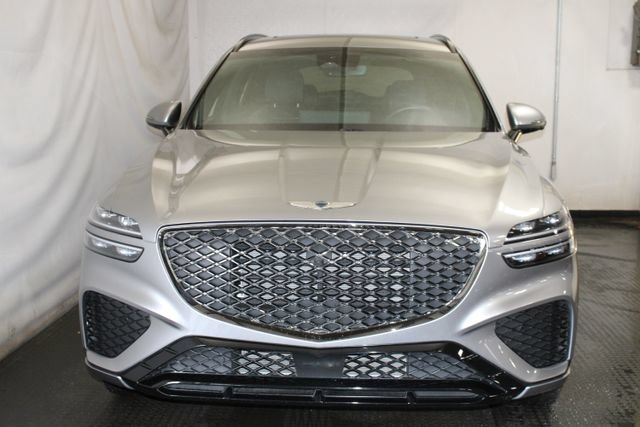 Used 2024 Genesis GV70 2.5T w/ Sport Prestige Package AWD/4WD image 3