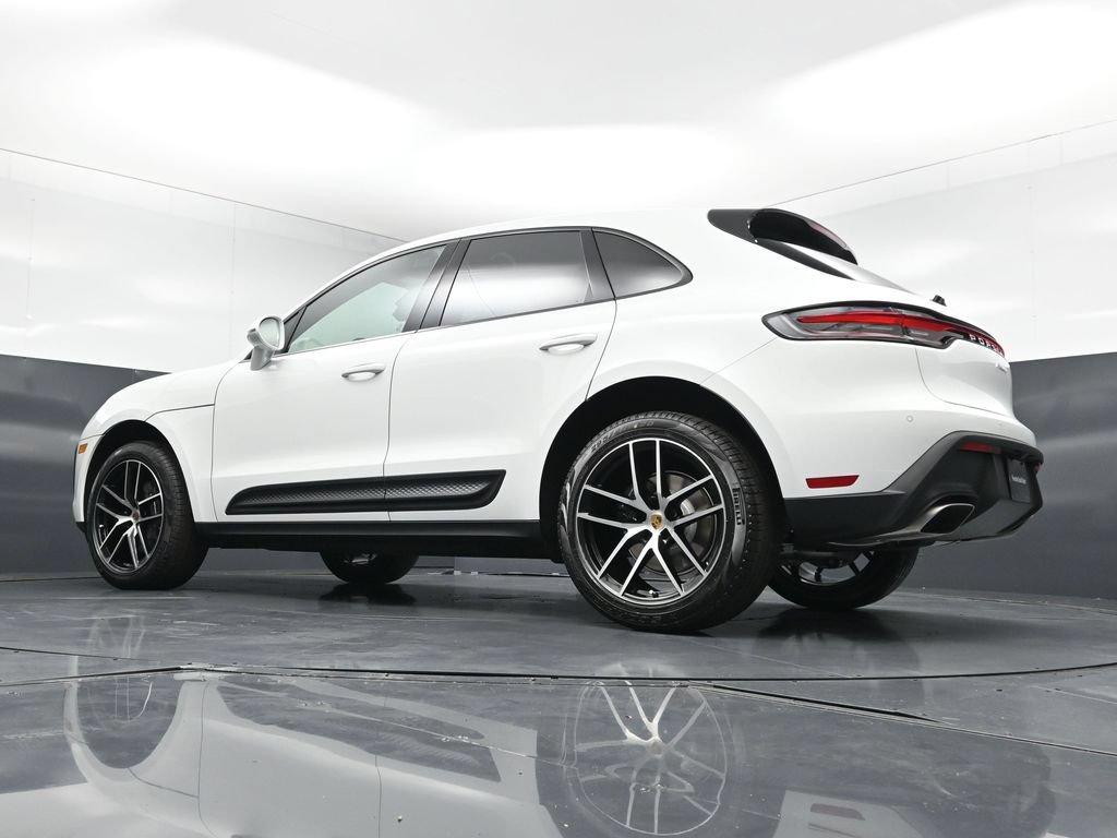 New 2026 Porsche Macan AWD/4WD image 23