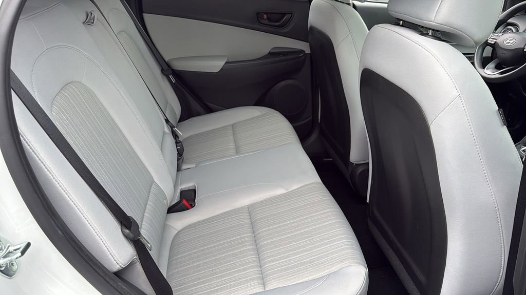 Used 2023 Hyundai Kona SEL w/ Cargo Package image 28