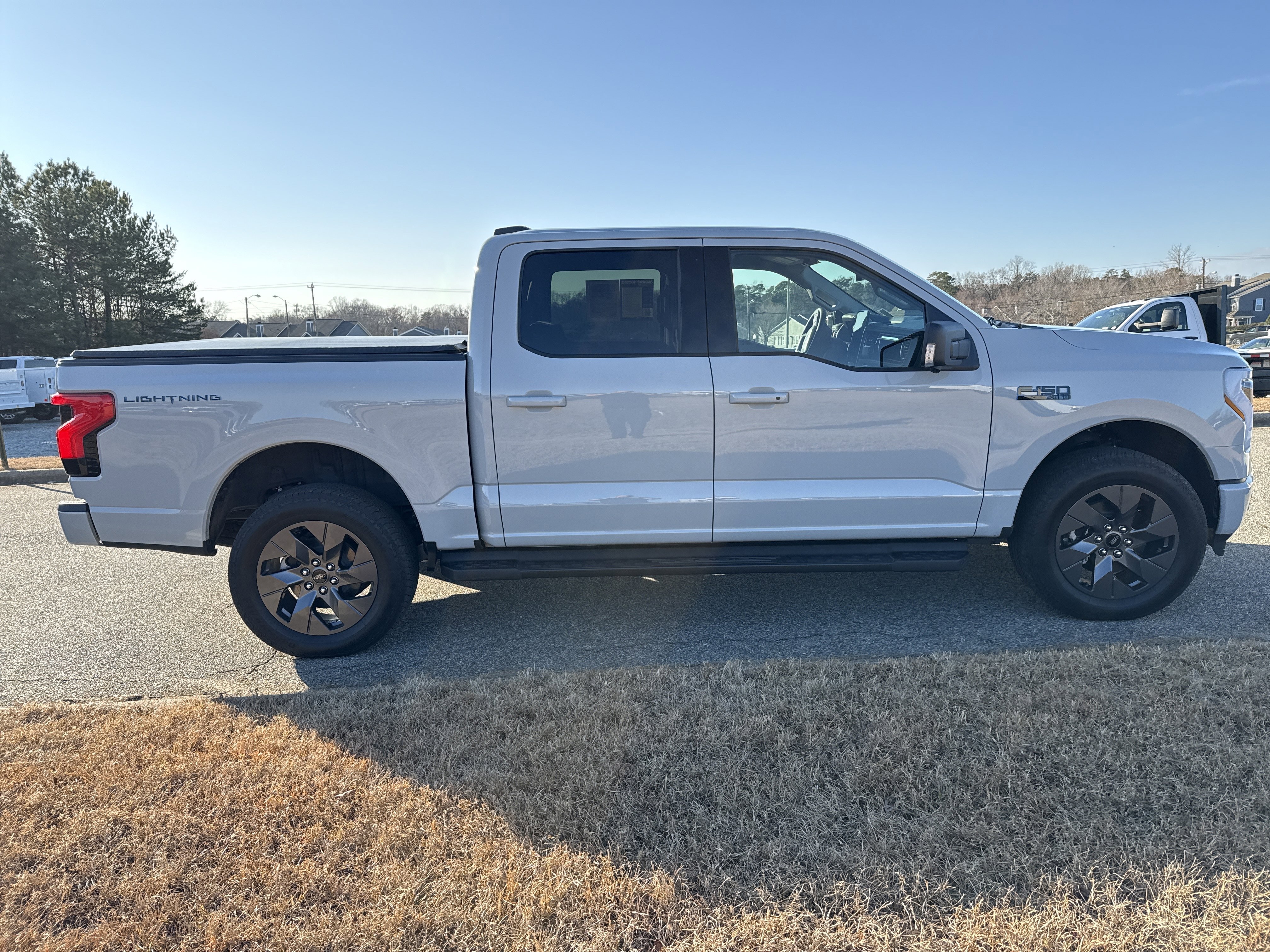 Used 2024 Ford F150 Lightning Flash image 11