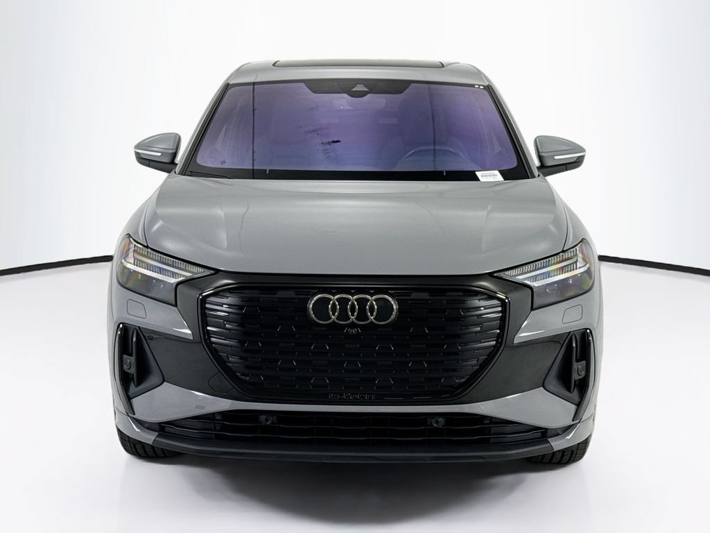 Certified 2024 Audi Q4 e-tron Prestige w/ Black Optic Plus Package AWD/4WD image 2