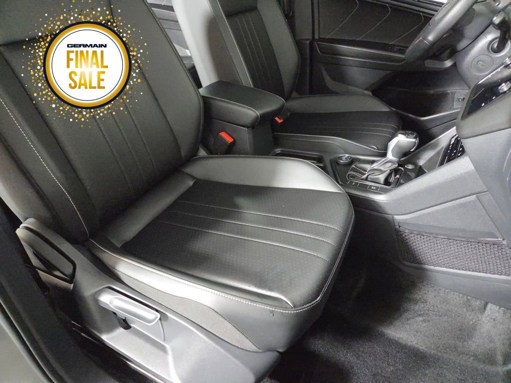 Used 2024 Volkswagen Tiguan SE R-Line image 26