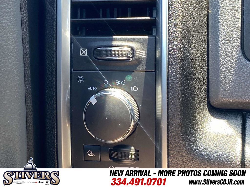 Used 2019 RAM 1500 Classic SLT AWD/4WD image 62
