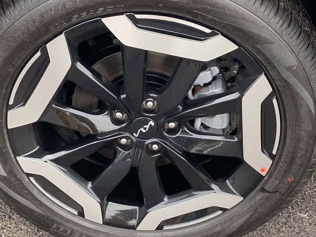 New 2025 Kia Telluride S image 6