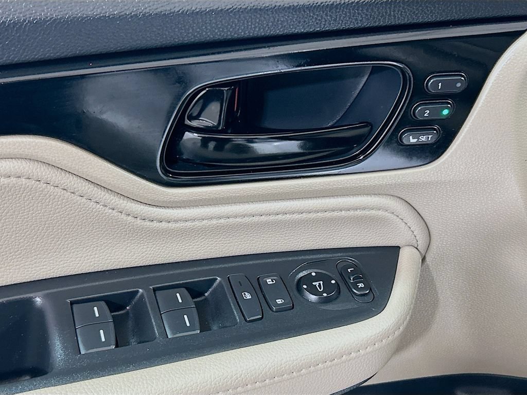Used 2024 Honda Odyssey Touring image 16