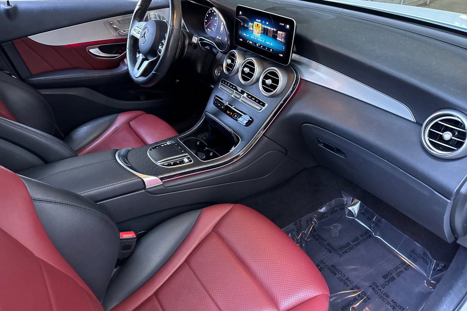 Used 2021 Mercedes-Benz GLC 300 4MATIC Coupe w/ AMG Line image 15