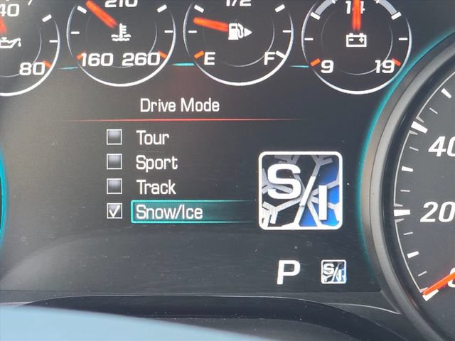Used 2016 Chevrolet Camaro SS RWD image 24