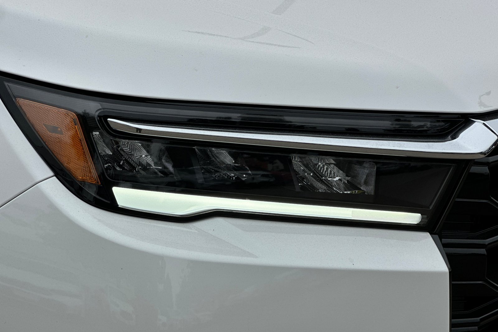 New 2026 Honda Pilot Touring image 32
