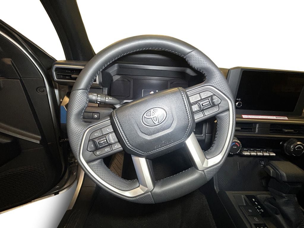 New 2026 Toyota 4Runner SR5 AWD/4WD image 12