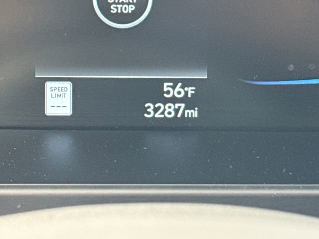 Certified 2025 Hyundai Elantra Sport image 16