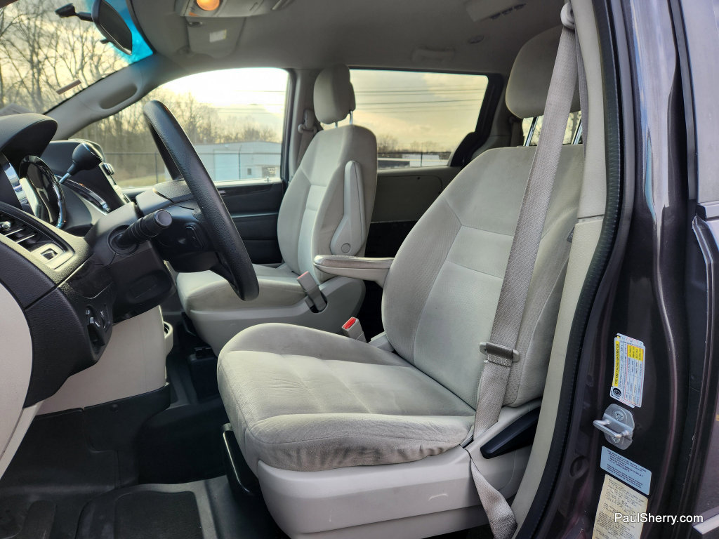 Used 2015 Dodge Grand Caravan SE w/ Quick Order Package 29E SE image 29