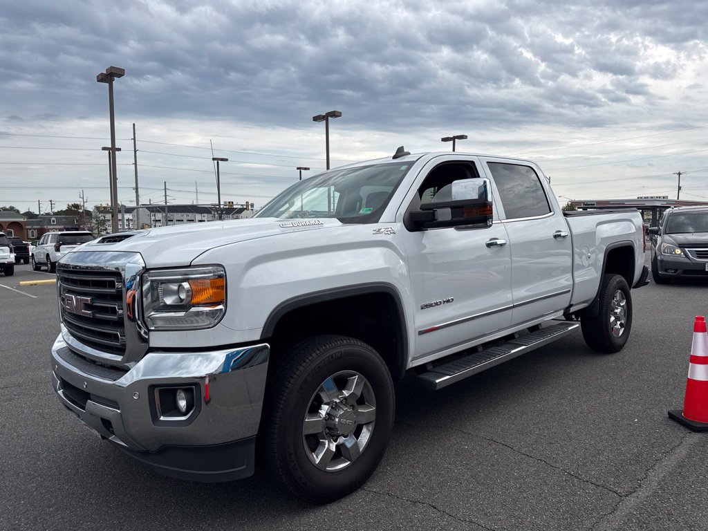 Used 2018 GMC Sierra 2500 SLT w/ Duramax Plus Package AWD/4WD image 1