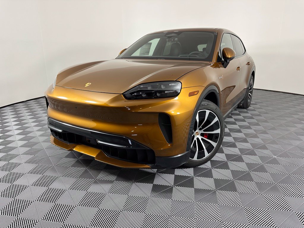 Used 2026 Porsche Cayenne S AWD/4WD image 1