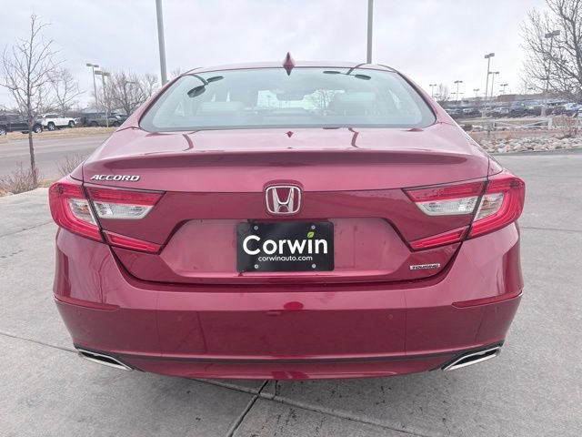 Used 2018 Honda Accord Touring image 7
