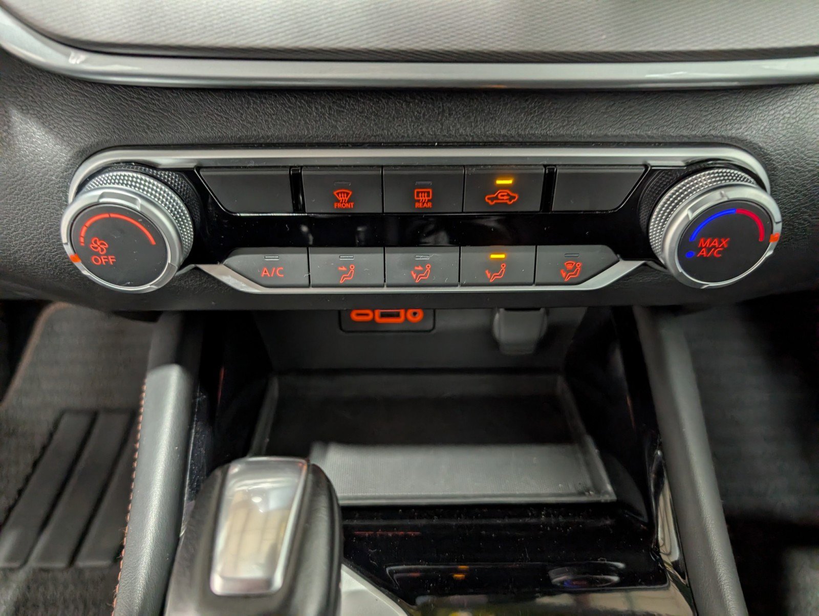 Used 2025 Nissan Altima 2.5 SR image 21