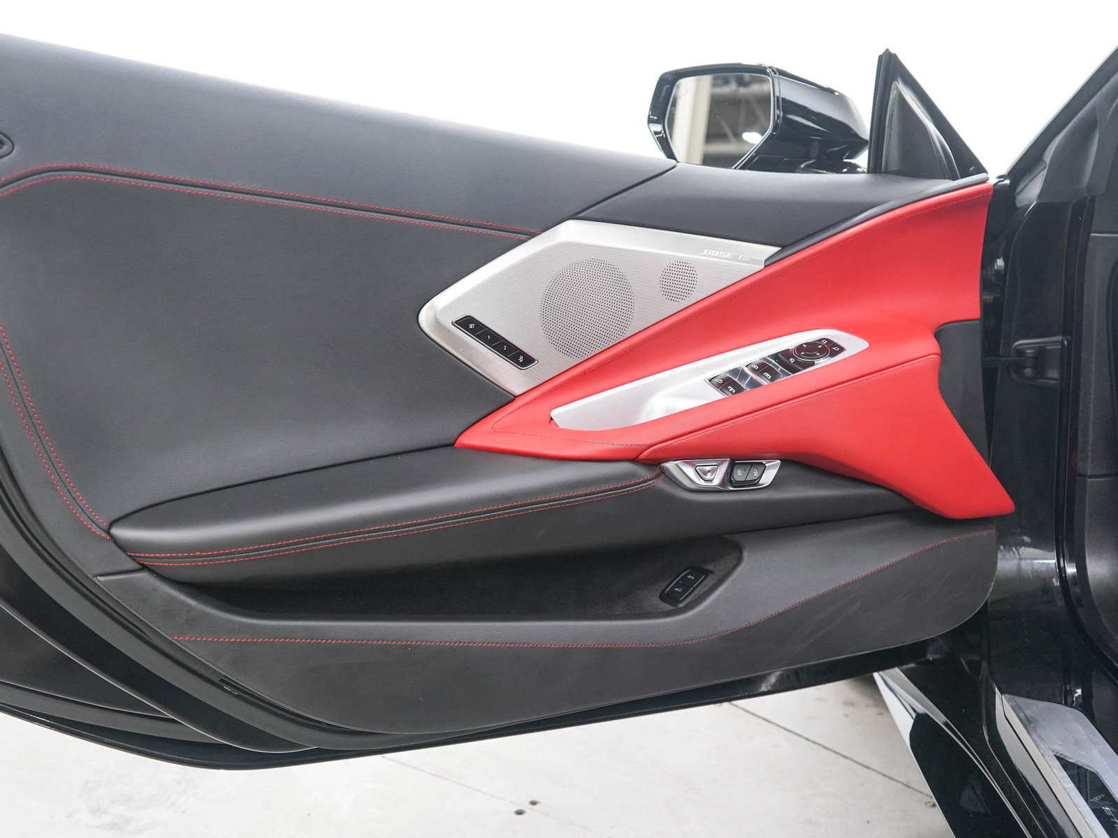 Used 2021 Chevrolet Corvette Stingray Preferred Conv w/ Z51 Performance Package RWD image 23