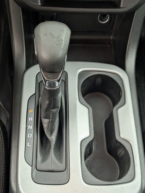 Used 2022 Chevrolet Colorado LT w/ Fleet Safety Package image 22