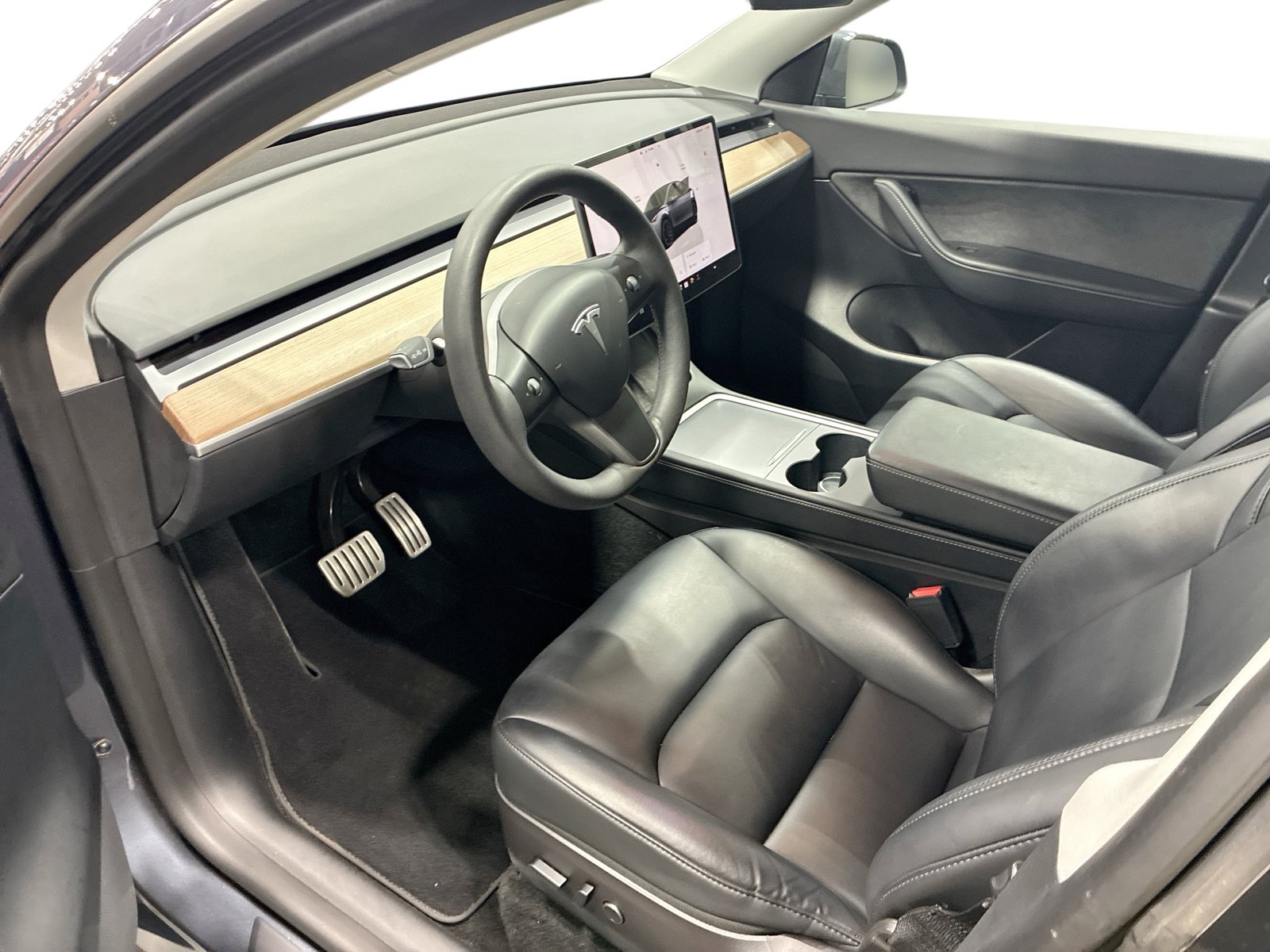Certified 2022 Tesla Model Y Performance AWD/4WD image 9