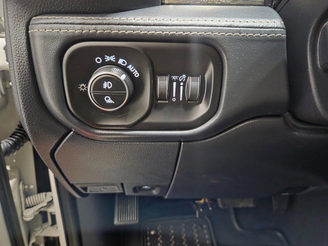 Used 2021 RAM 2500 Limited image 43