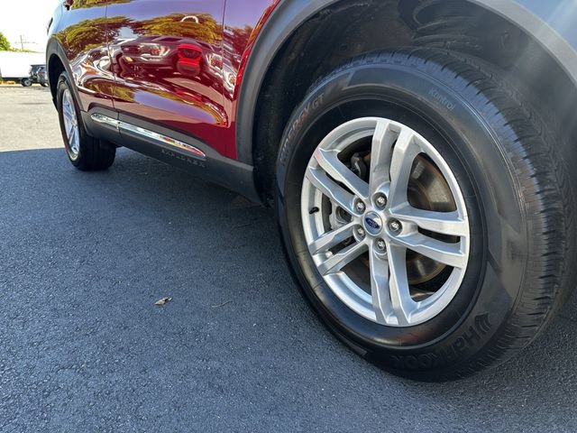 Certified 2023 Ford Explorer XLT AWD/4WD image 11