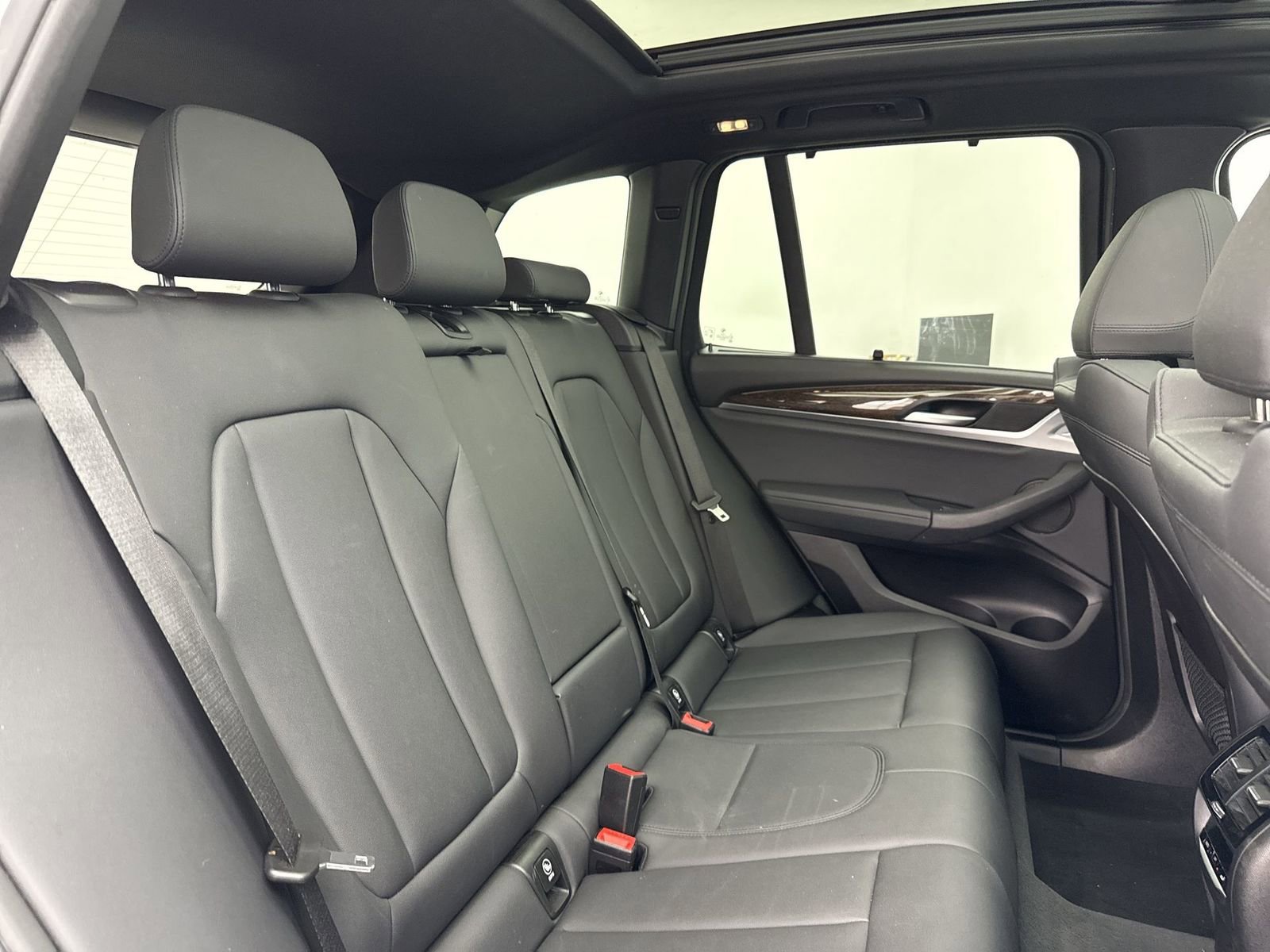 Used 2021 BMW X3 xDrive30e w/ Premium Package image 36